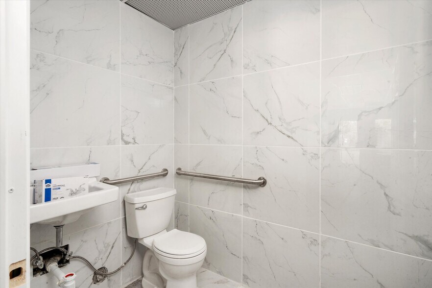 More Photos Of 1302 Monmouth Rd, Mount Holly Storefront Retail Office For Sale