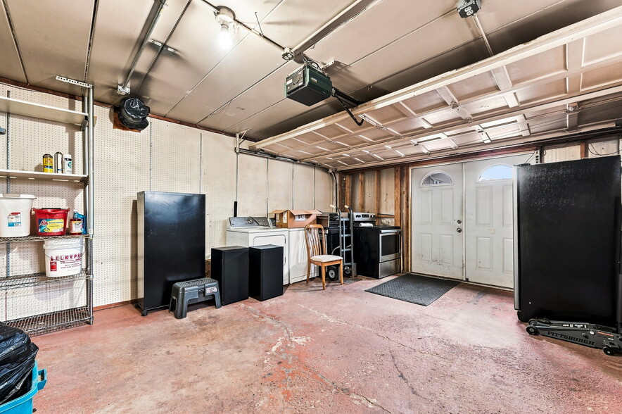 More Photos Of 7548 W Belmont Ave, Chicago Flex For Sale