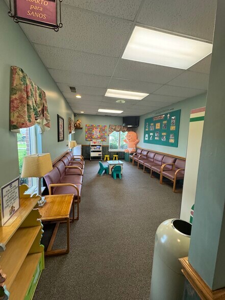 More Photos Of 71 Mack Walters Rd, Shelbyville Medical For Sale