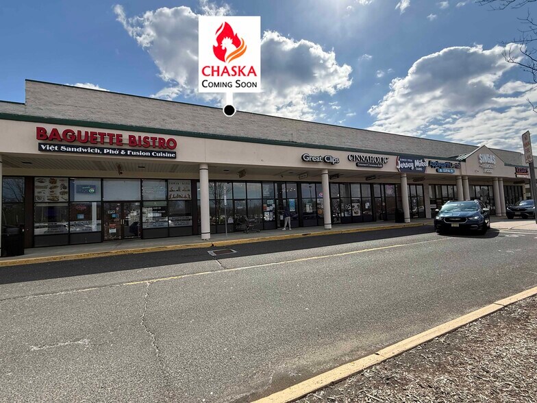 More Photos Of 319 US Highway 130, East Windsor Freestanding For Lease