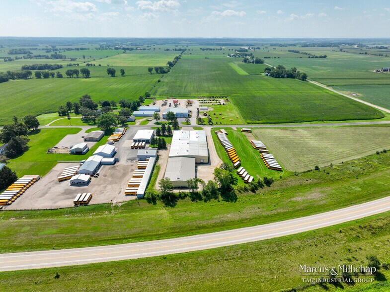 More Photos Of W8622 Willis Ray Rd, Whitewater Warehouse For Sale