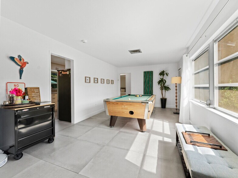 More Photos Of 200 66th St N, Saint Petersburg Office Residential For Sale
