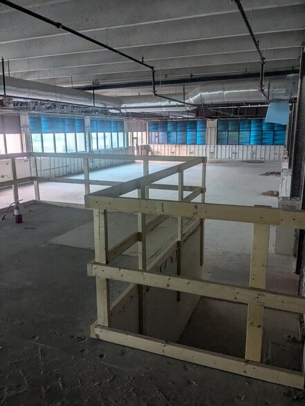 More Photos Of 2520 Bypass Rd, Elkhart Office For Lease