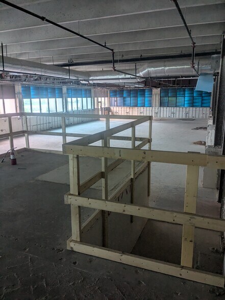 More Photos Of 2520 Bypass Rd, Elkhart Office For Lease