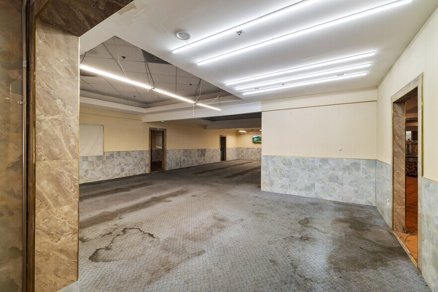 More Photos Of 10478 Valley Blvd, El Monte Restaurant For Sale