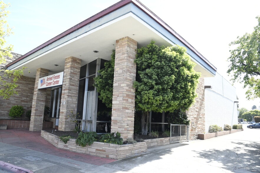 More Photos Of 2850 S El Camino Real, San Mateo Office For Sale