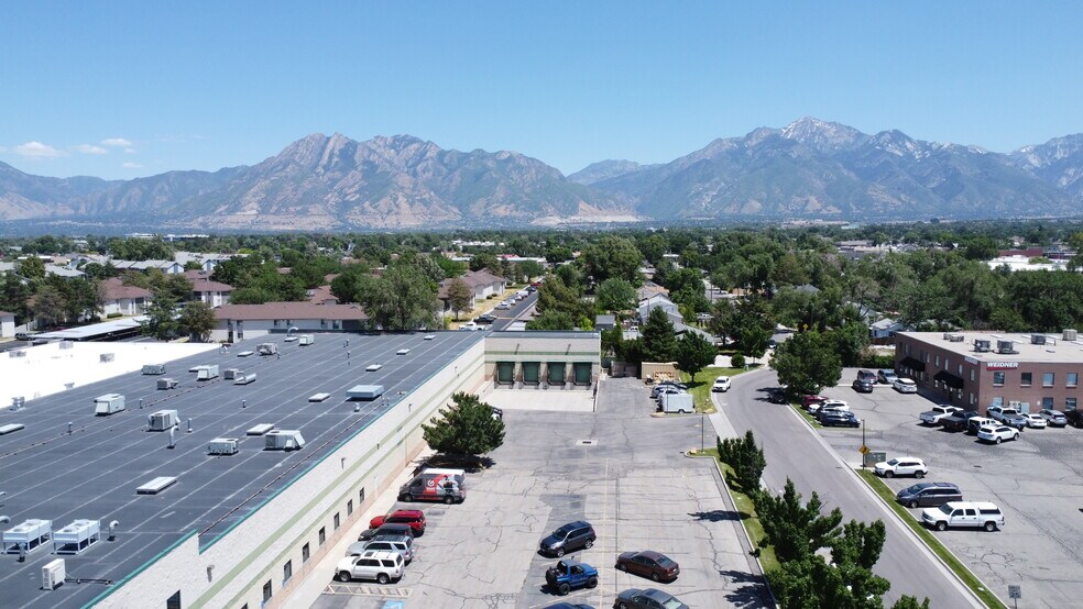 More Photos Of 7037 S High Tech Dr, Midvale Manufacturing For Sale