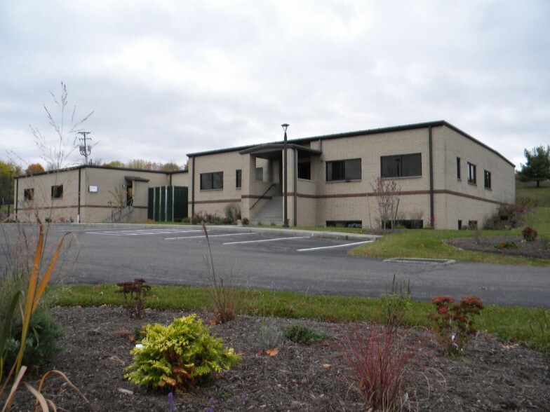 More Photos Of 721 Scotch Valley Rd, Hollidaysburg Light Manufacturing For Lease
