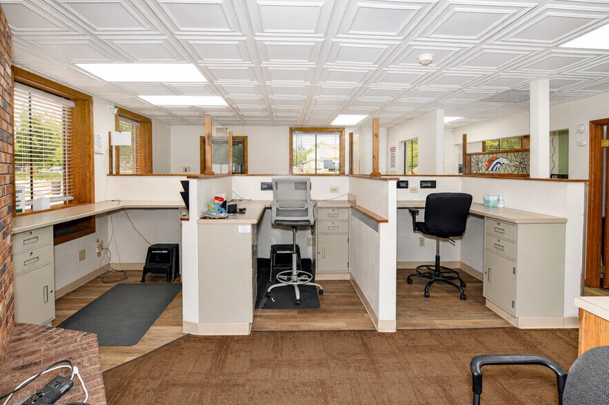 More Photos Of 1422 8th Ave, Greeley Office For Sale