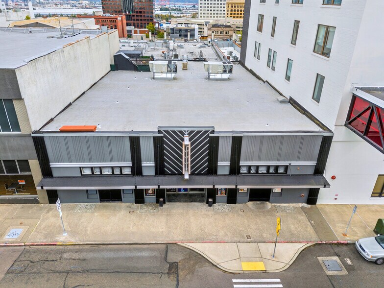 More Photos Of 933 Market St, Tacoma Storefront For Sale