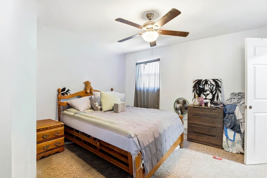 More Photos Of 8703 Highway 19 E, Roan Mountain Apartments For Sale