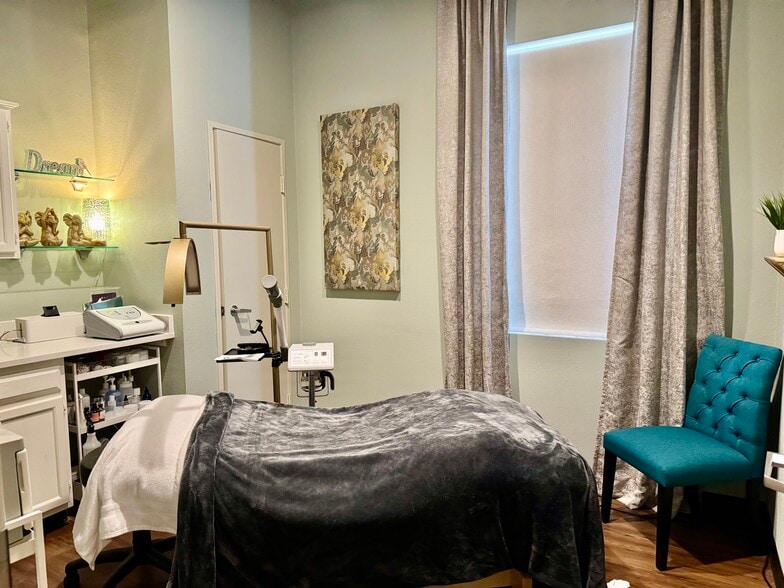 More Photos Of 2960 Long Prairie Rd, Flower Mound Medical For Lease