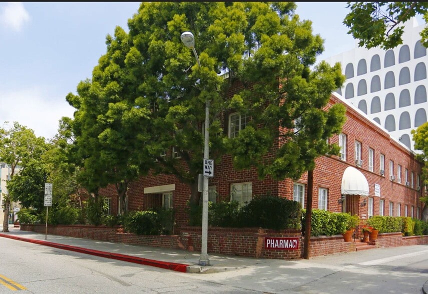 More Photos Of 9730-9732 Wilshire Blvd, Beverly Hills Medical For Lease