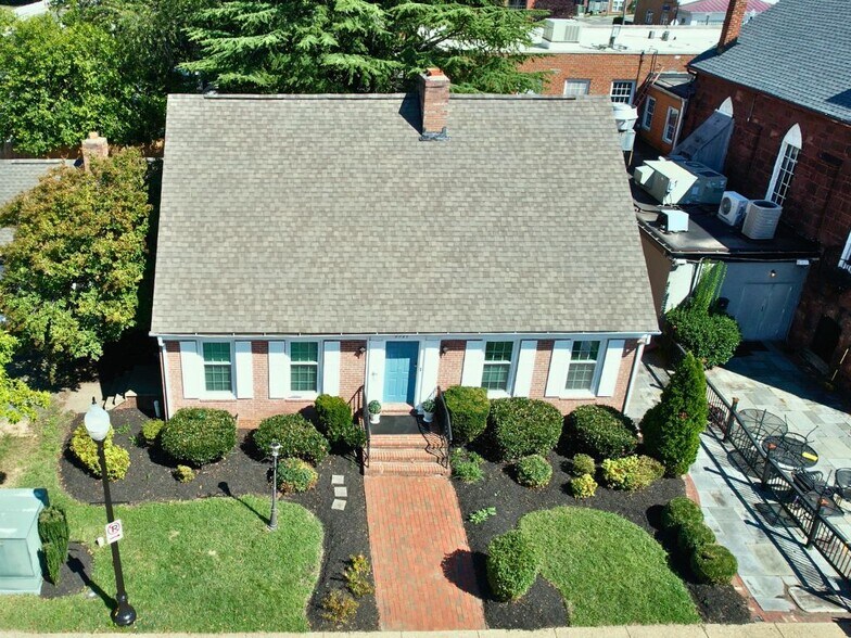 Primary Photo Of 9327 Main St, Manassas Office For Lease