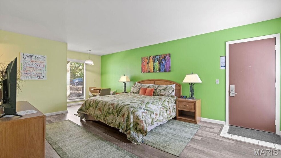 More Photos Of 35 Walkers Cay Drive, Osage Beach Apartments For Sale