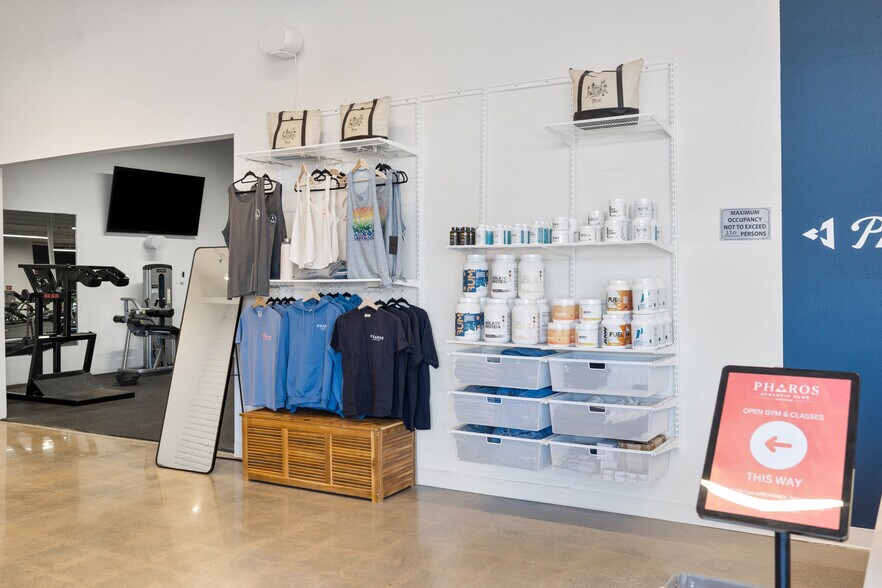 More Photos Of 3455 N Indian Canyon Dr, Palm Springs Unknown For Lease