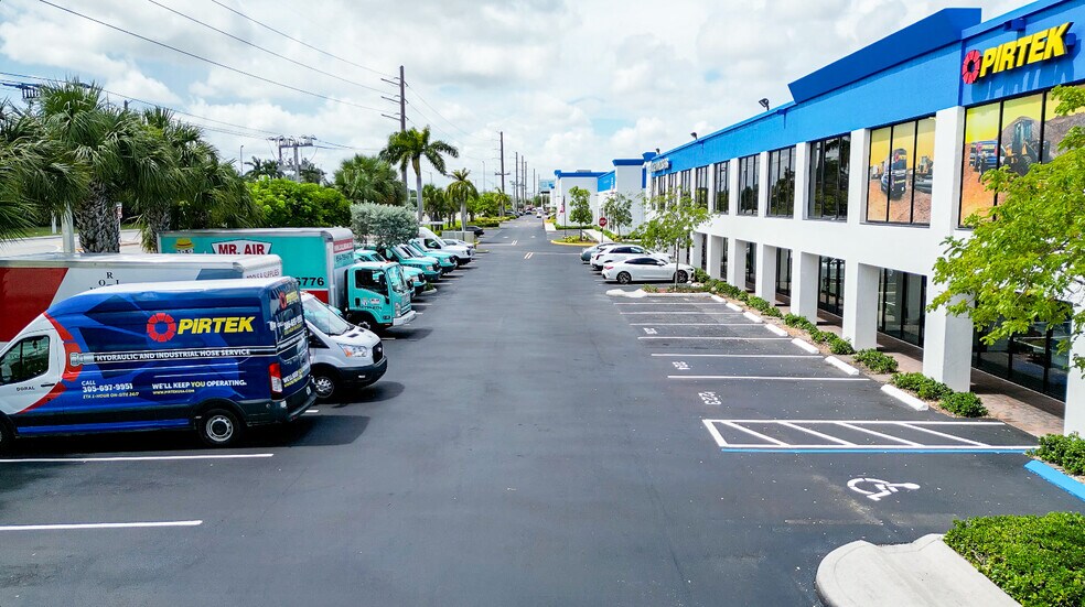 More Photos Of 4500 N Powerline Rd, Deerfield Beach Unknown For Lease