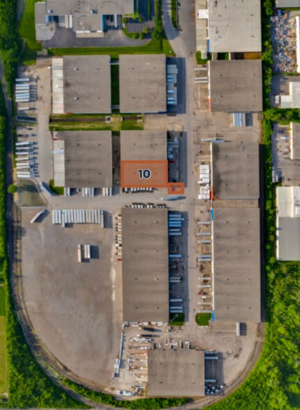 More Photos Of 3023 E Kemper Rd, Sharonville Warehouse For Lease