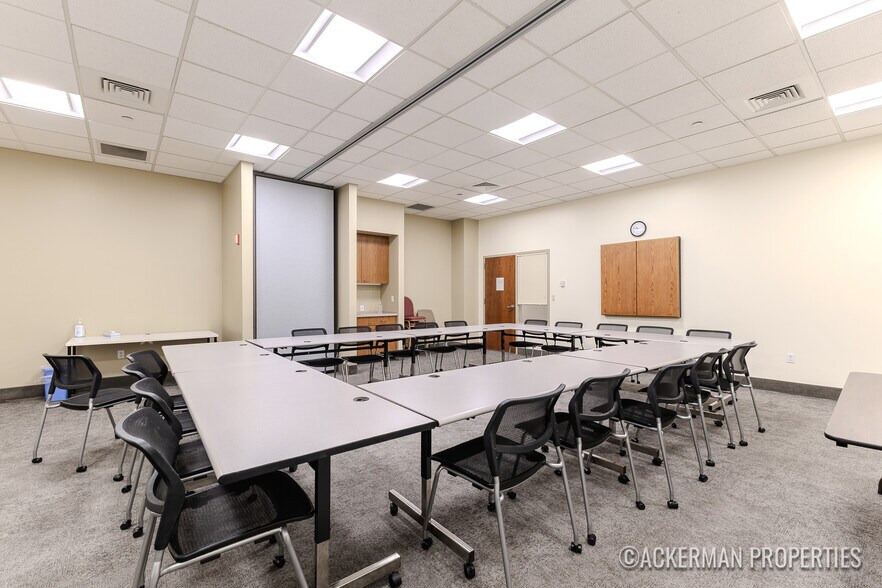 More Photos Of 25 Sheldon Ave SE, Grand Rapids Lodge Meeting Hall For Sale