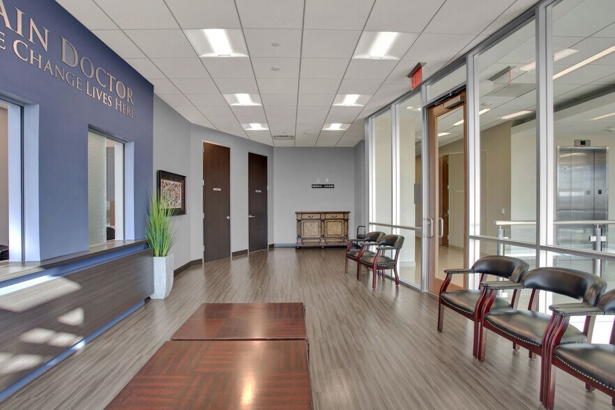More Photos Of 7616 Branford Pl, Sugar Land Medical For Sale