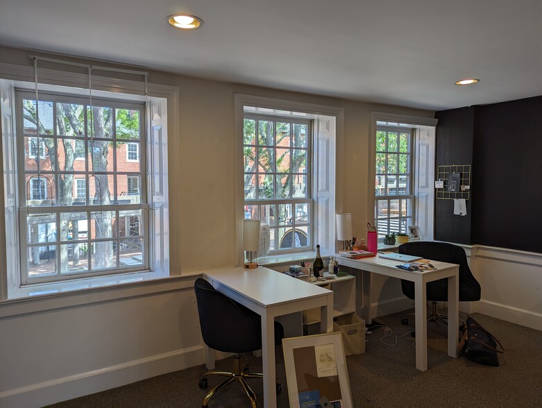 More Photos Of 14 Inn St, Newburyport Office For Lease