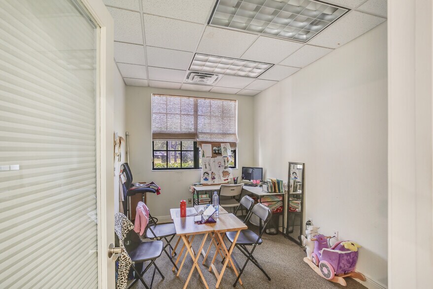 More Photos Of 9101 W College Pointe Dr, Fort Myers Medical For Sale