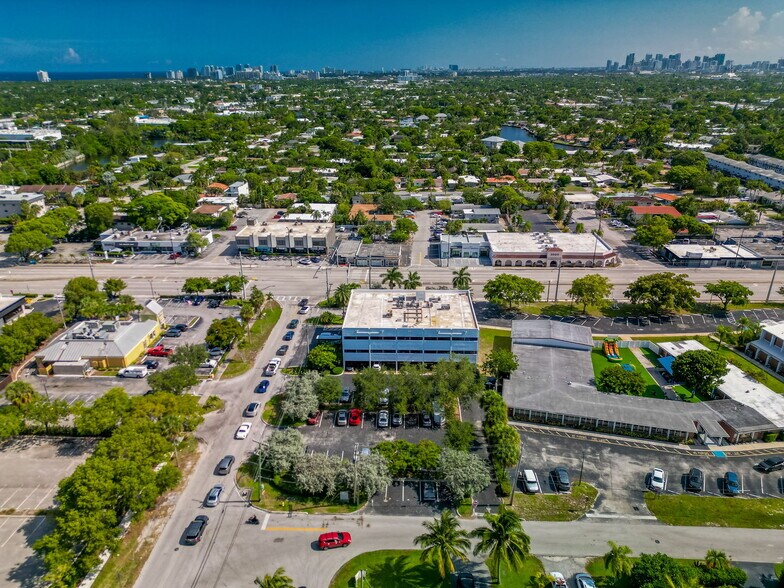 More Photos Of 1995 E Oakland Park Blvd, Fort Lauderdale Loft Creative Space For Lease