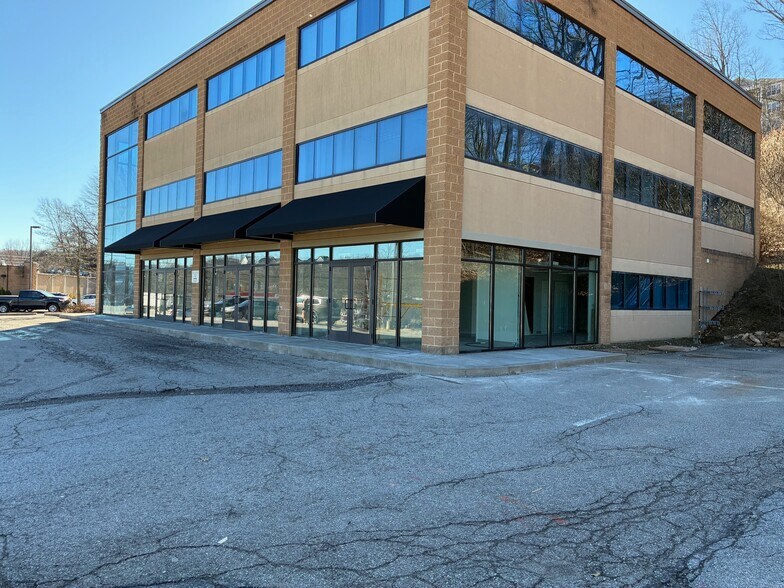 More Photos Of 125 Warrendale Bayne Rd, Warrendale Medical For Lease
