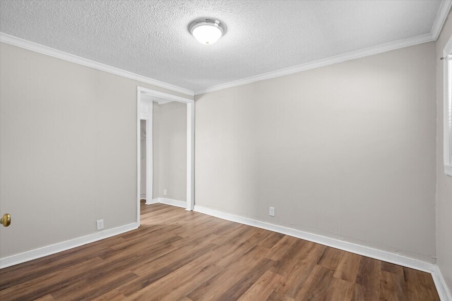 More Photos Of 3950 S Dixie Rd, Dalton Apartments For Sale