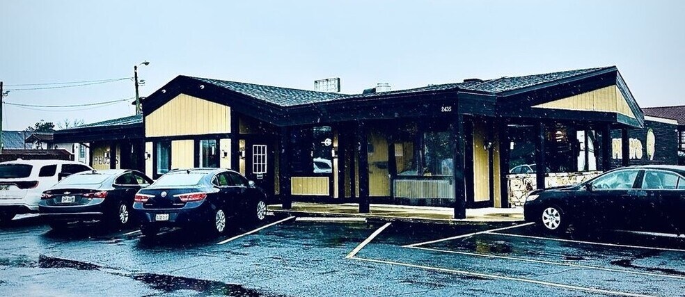 More Photos Of 2435 Brice Rd, Reynoldsburg Restaurant For Sale