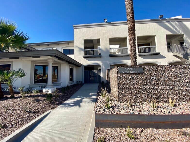 More Photos Of 1220 S Alma School Rd, Mesa Office For Lease