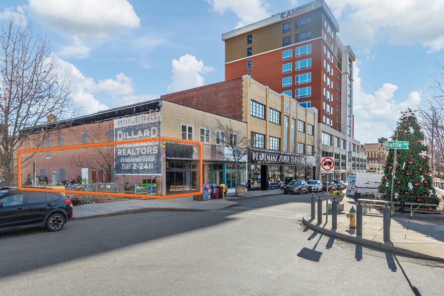 More Photos Of 29 Page Ave, Asheville Storefront Retail Office For Lease