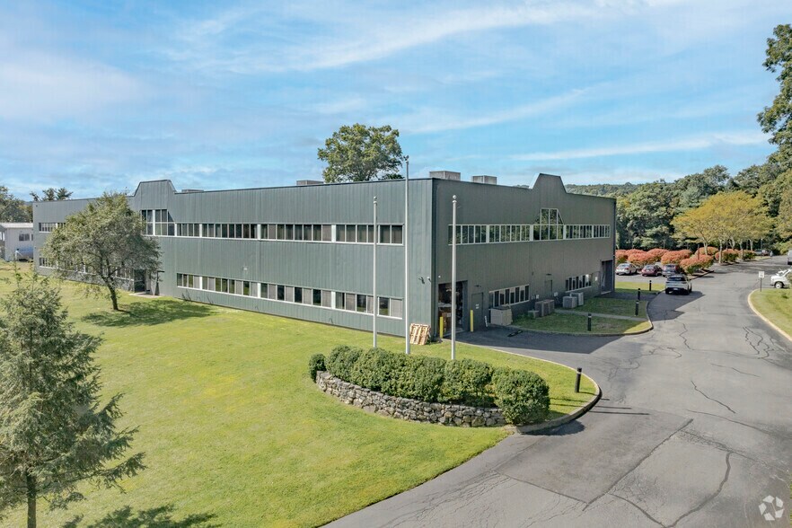 More Photos Of 243-247 Route 100, Somers Township Unknown For Lease