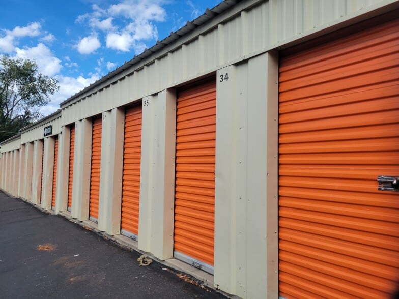 More Photos Of 2105 E Platte Ave, Colorado Springs Hotel For Sale