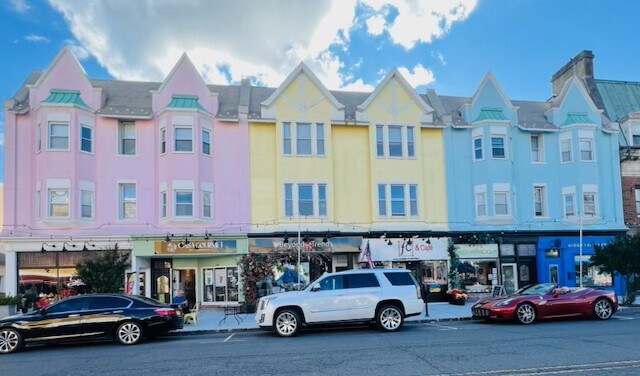 More Photos Of 21-27 Elm St, Westfield Storefront For Lease