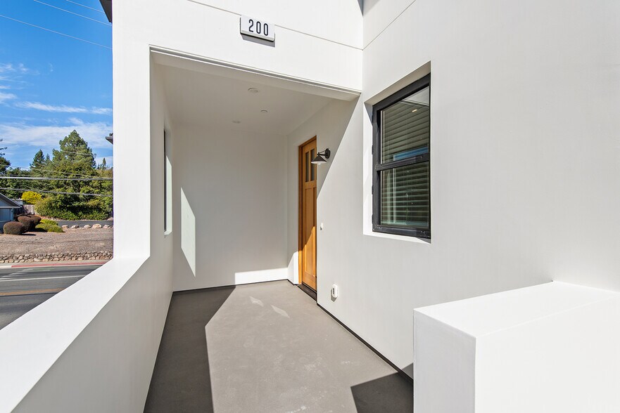 More Photos Of 7631 Healdsburg Ave, Sebastopol Apartments For Sale