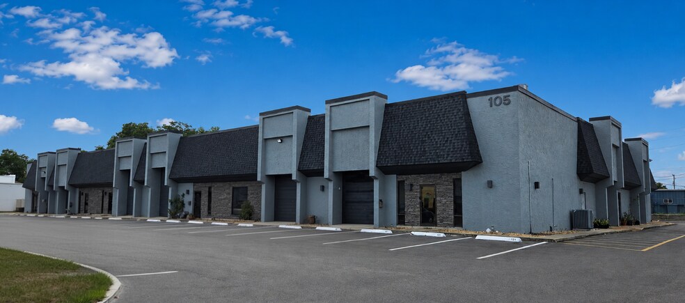 More Photos Of 105 Candace Dr, Maitland Light Manufacturing For Lease
