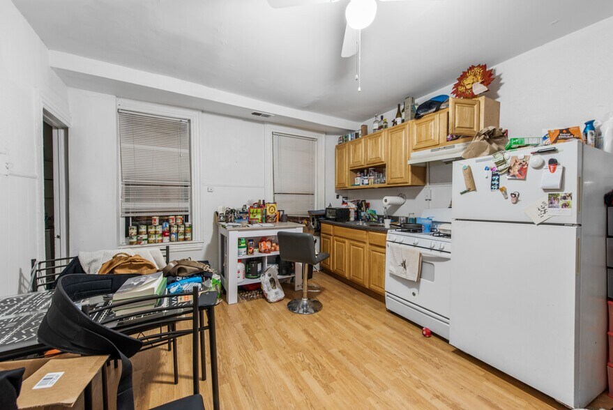 More Photos Of 129-131 W Susquehanna Ave, Philadelphia Apartments For Sale