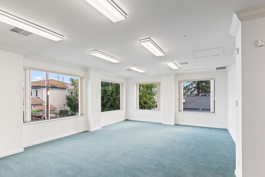 More Photos Of 477 S San Antonio Rd, Los Altos Medical For Sale