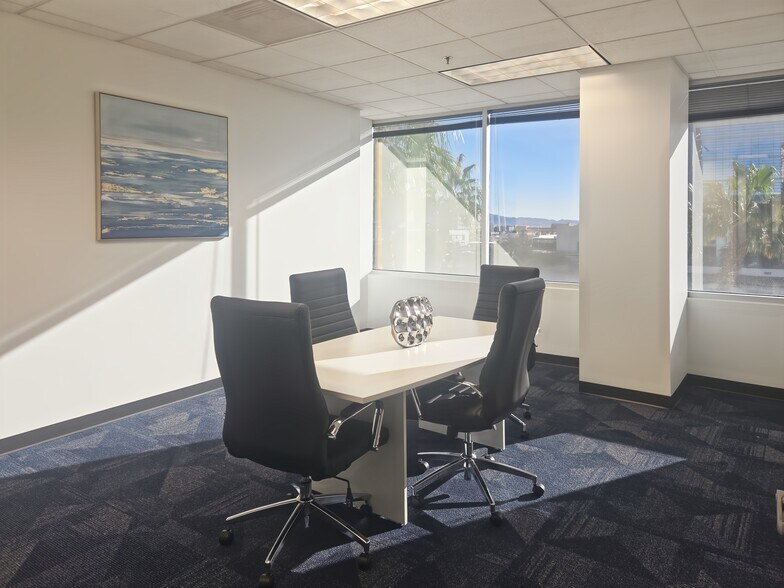 More Photos Of 400 S 4th St, Las Vegas Coworking Space