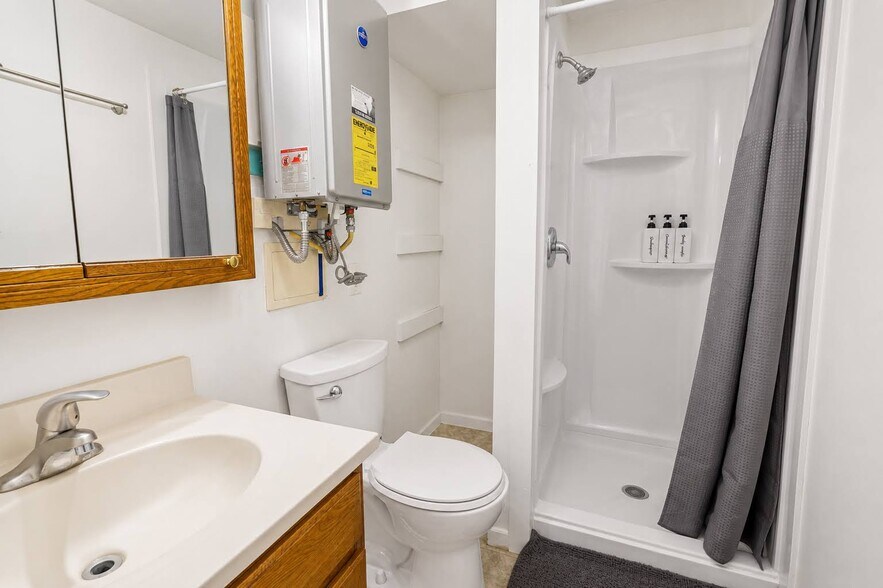 More Photos Of 27717 W Grass Lake Dr, Spring Grove Apartments For Sale