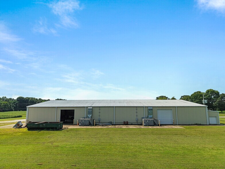 More Photos Of 1551 Highway 124, Greenfield Industrial For Sale