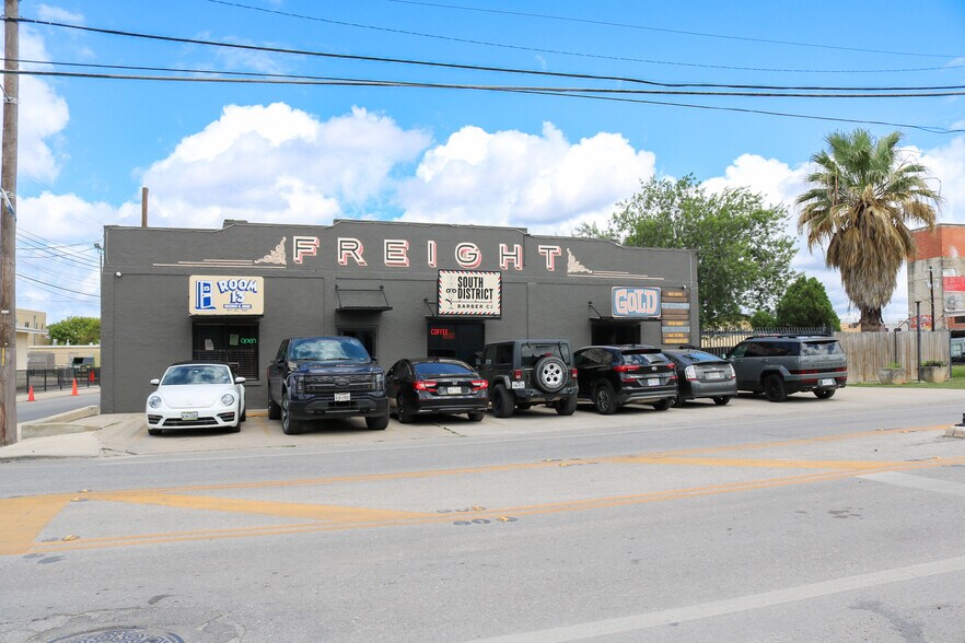 Primary Photo Of 1913 S Flores St, San Antonio Freestanding For Sale
