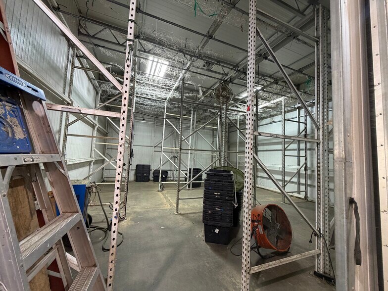 More Photos Of 20180 Spence Rd, Salinas General Retail For Sale