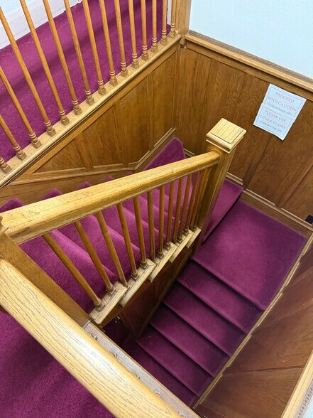 More Photos Of 621 1st Ave S, Buffalo Specialty For Sale