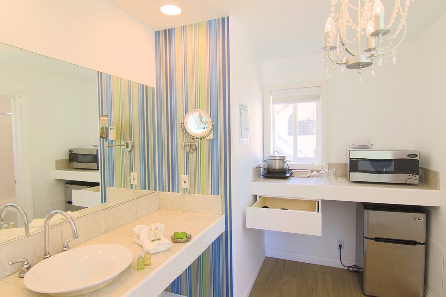 More Photos Of 41095 W Big Bear Blvd, Big Bear Lake Hotel For Sale