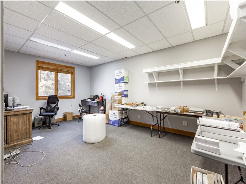 More Photos Of 2064 Prospector Ave, Park City Medical For Sale
