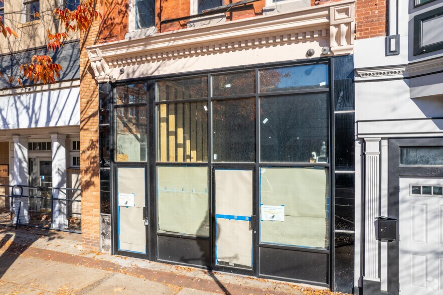 More Photos Of 207 E High St, Pottstown Storefront Retail Residential For Lease