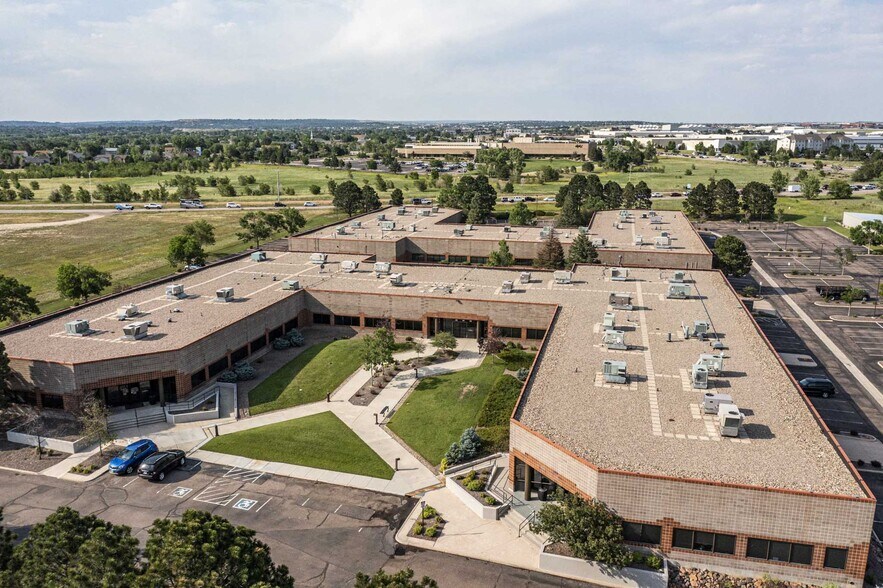 More Photos Of 1925 Aerotech Dr, Colorado Springs Office For Lease