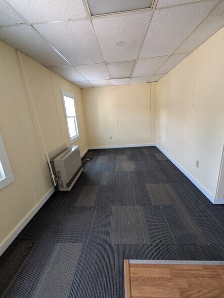 More Photos Of 20-22 Porter St, North Adams Storefront Retail Residential For Sale